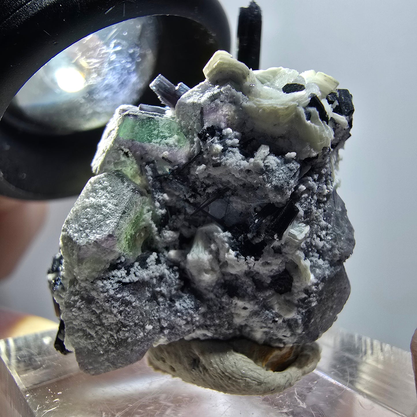 Fluorite fantôme hexagonale, tourmaline Schörl, orthose Erongo, namibie 31*27*21mm #12033