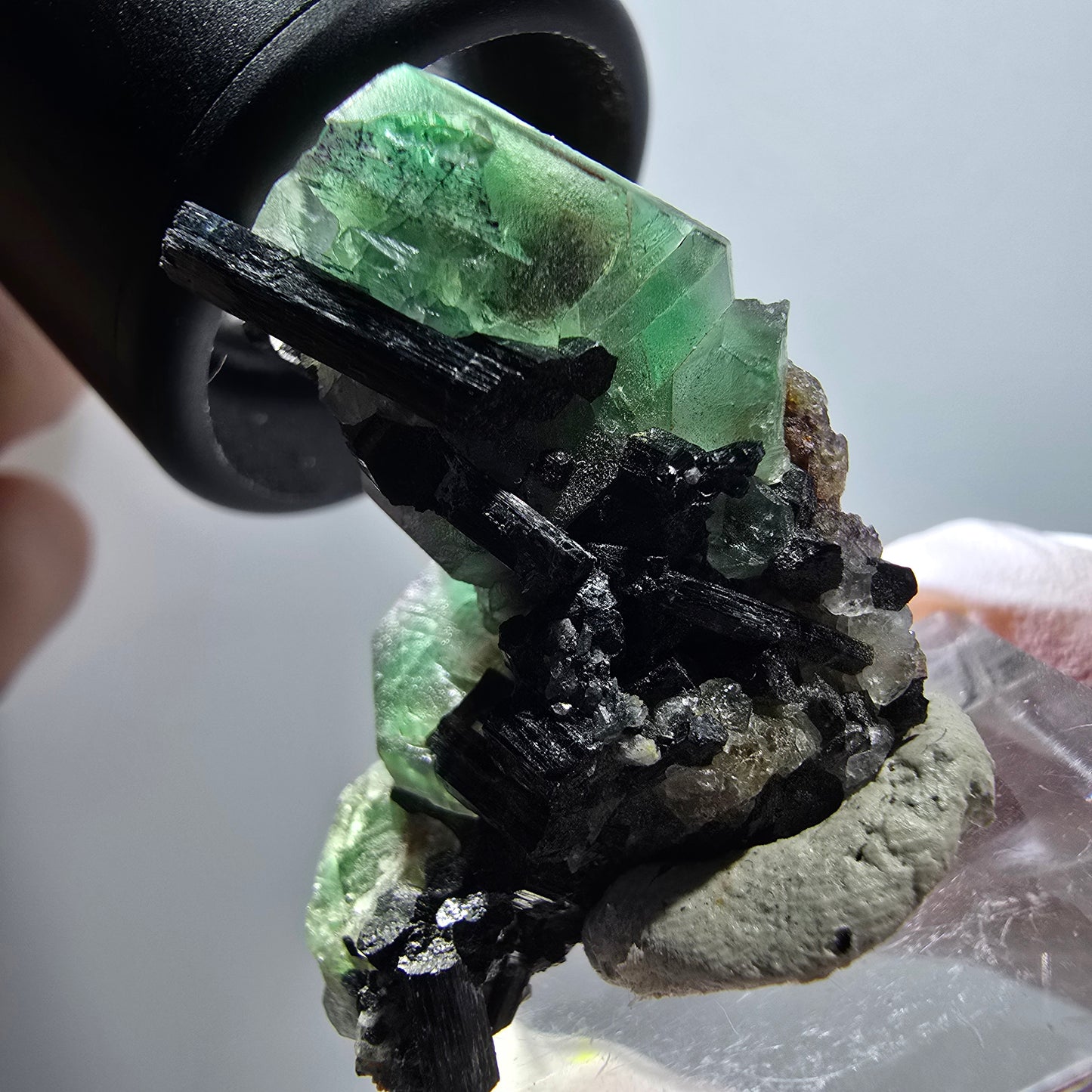 Phantom Fluorit hexagonal, Schörl Turmalin Stufe Erongo, Namibia 35*27*16mm #12039