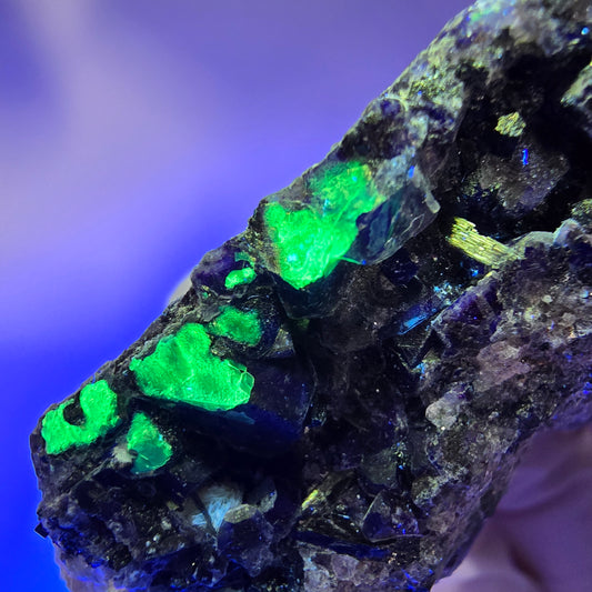 Bunte Phantom Fluorit, Schörl Turmalin, Muskovit, Hyalit Stufe Erongo, Namibia 74*47*35mm #12190