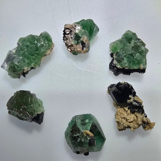 6er Lot Phantom Fluorit, Muskovit, Schörl Turmalin Erongo, Namibia 16-24mm #12311
