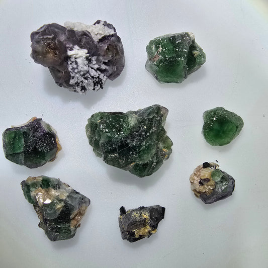 8er Lot Phantom Fluorit, Muskovit, Schörl Turmalin Erongo, Namibia 12-28mm #12322