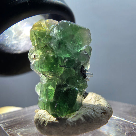 Phantom Fluorit, Schörl Turmalin, Muskovit Stufe Erongo, Namibia 18*12*9mm #12334