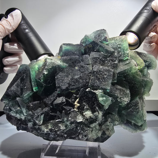 XXL Phantom Fluorit Würfel Stufe, parkettiert grün lila Okorusu, Namibia 200*136*53mm #12666