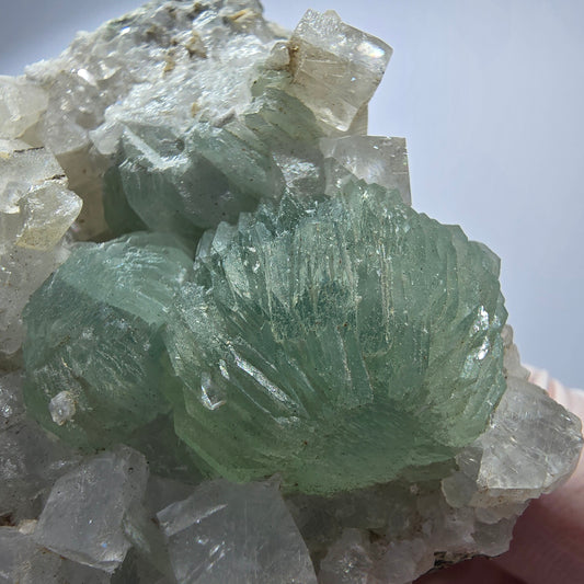 Prehnit Kugel, Calcit Würfel, Quarz auf Matrix Goboboseb, Namibia 66*46*43mm #12749