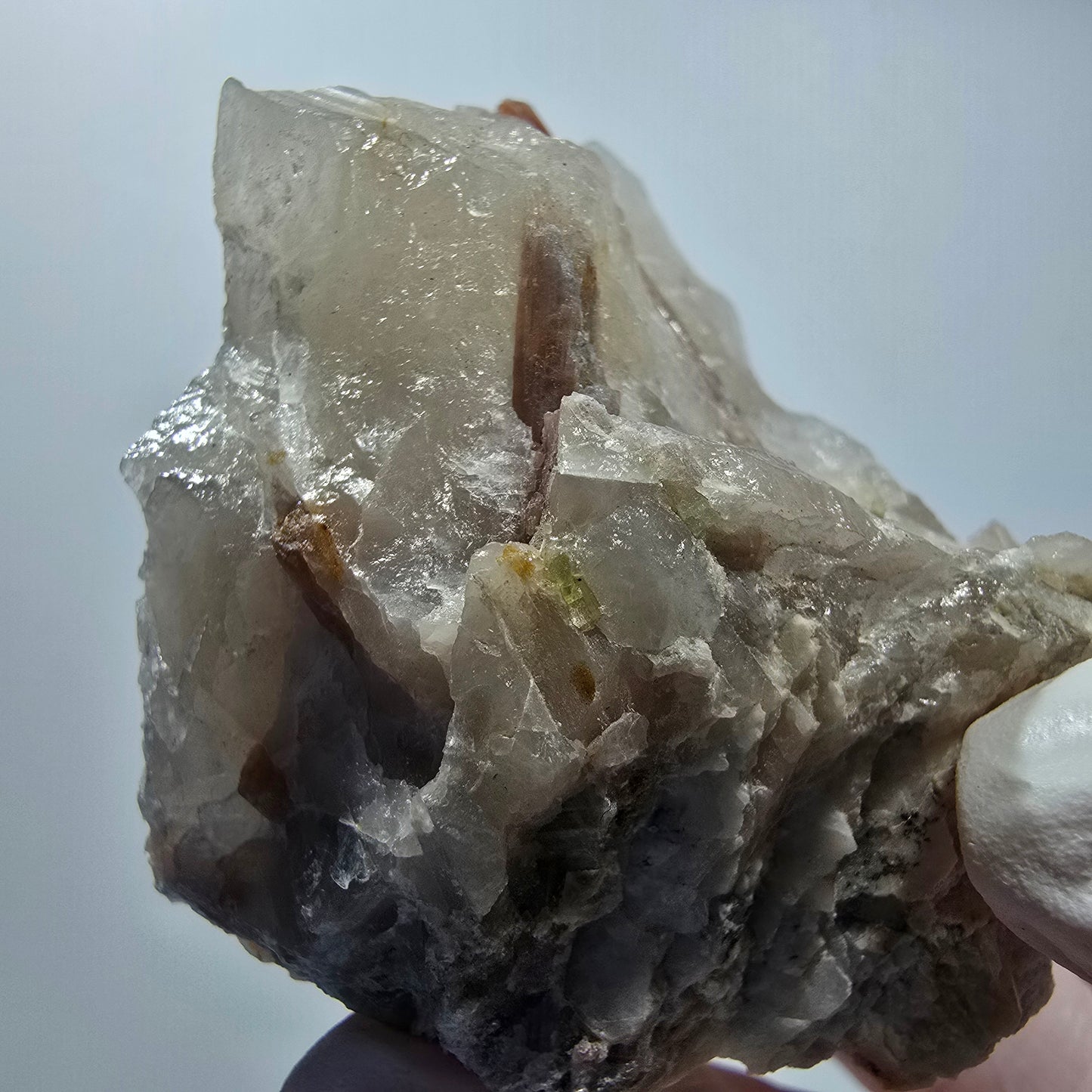 Seltene Elbait Turmalin auf Quarz Stufe Karabib, Namibia 50*49*48mm #12795