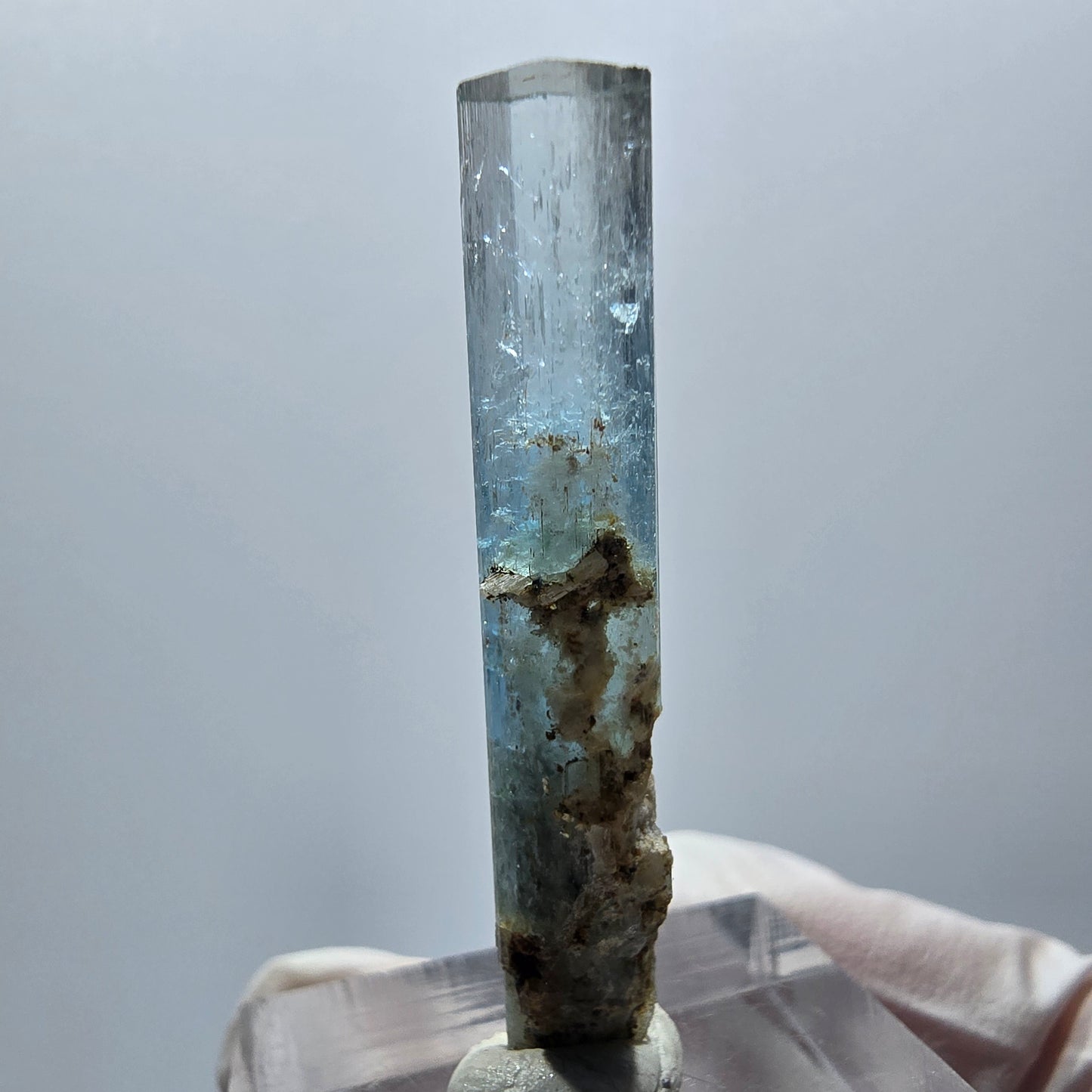 Klarer Aquamarin X Kristall Erongo, Namibia 39*7*6mm #12895