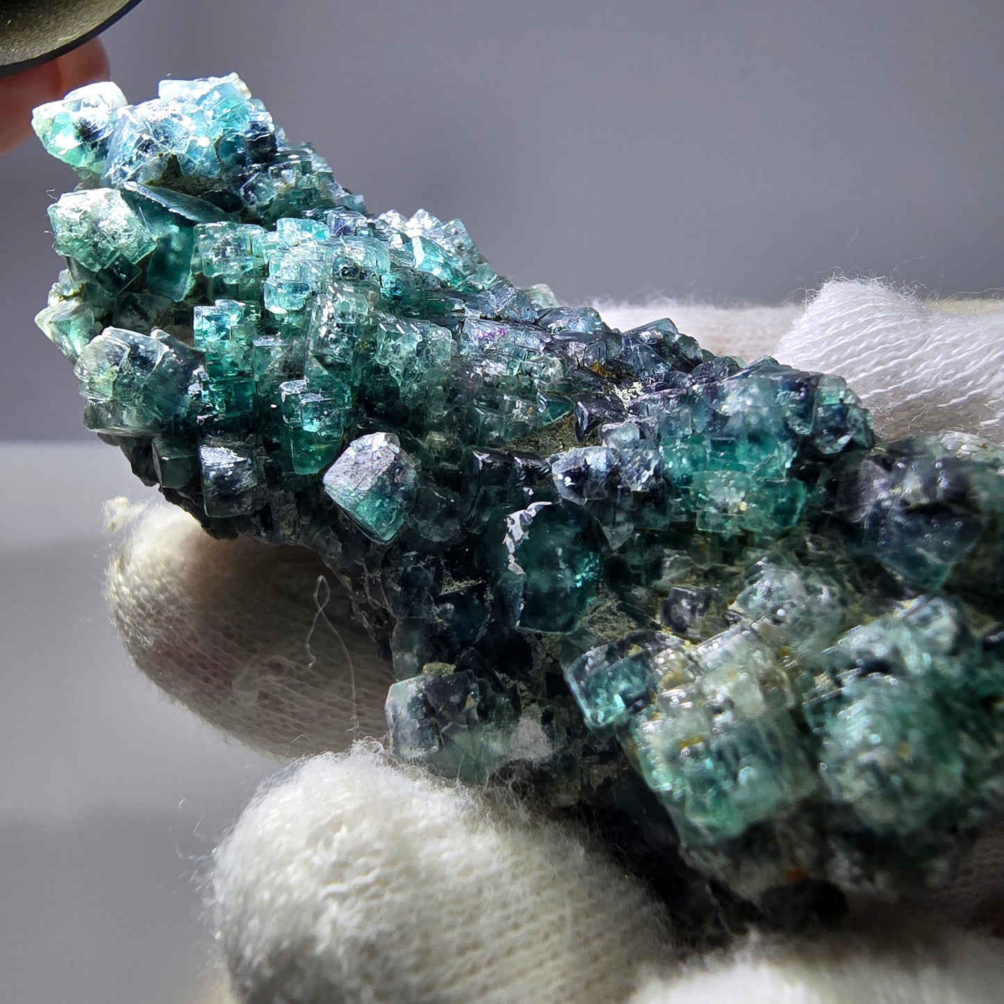 Cube de fluorite fantôme zonal, spécimen de tourmaline Schorl, Erongo, Namibie, 72 x 33 x 31 mm