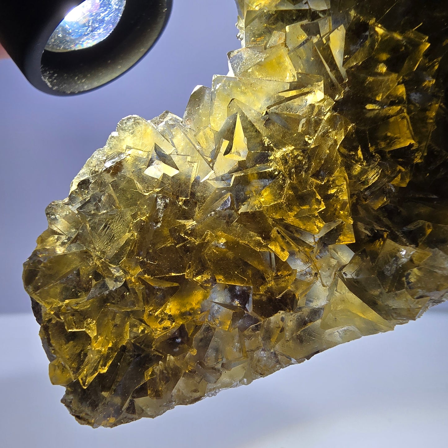 Grand spécimen de cube de fluorite fantôme, poche jaune miel, Okorusu, Namibie, 98 x 80 x 16 mm