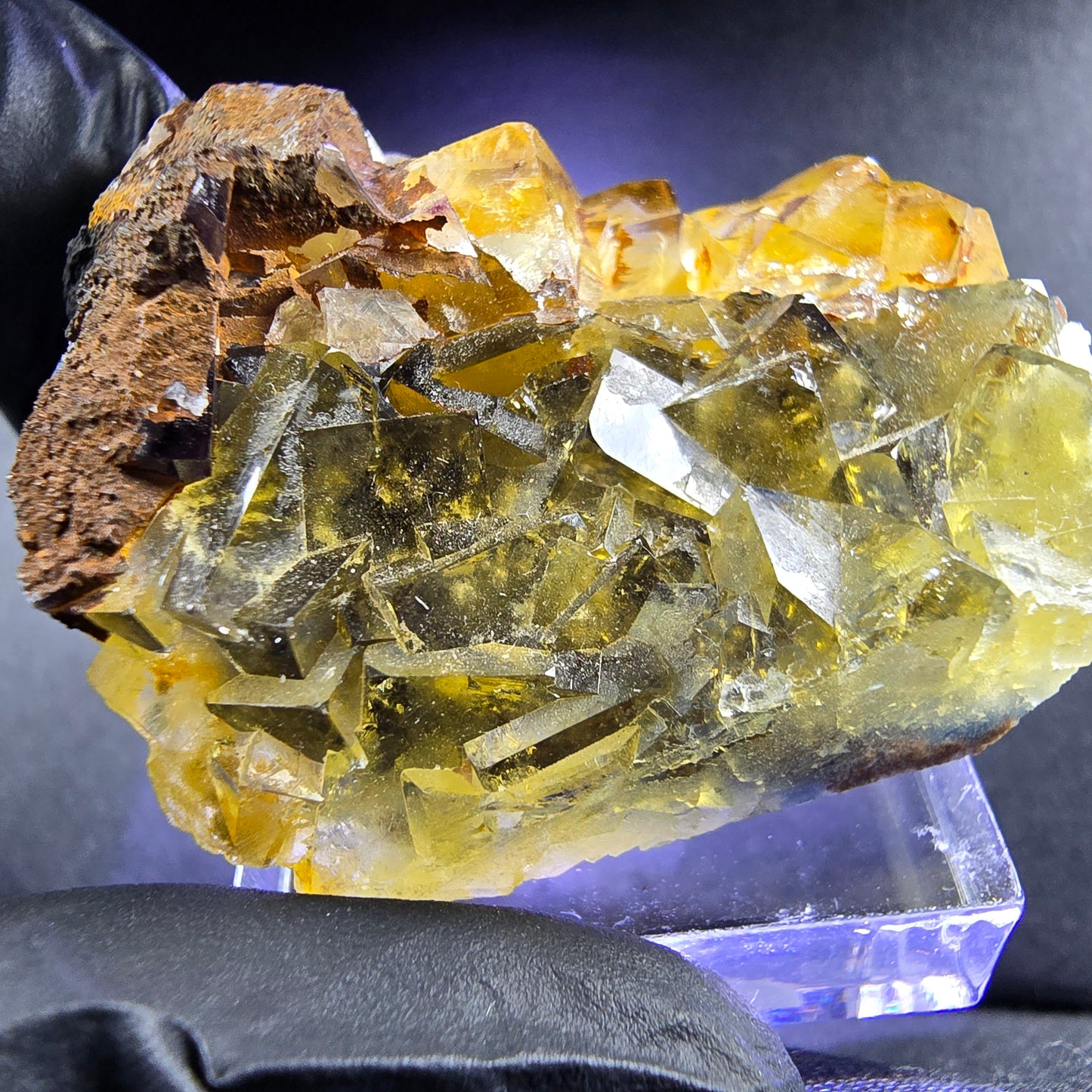Seltene Honey Pocket Phantom Fluorit Stufe gelb grün 42*33*20mm Okorusu, Namibia
