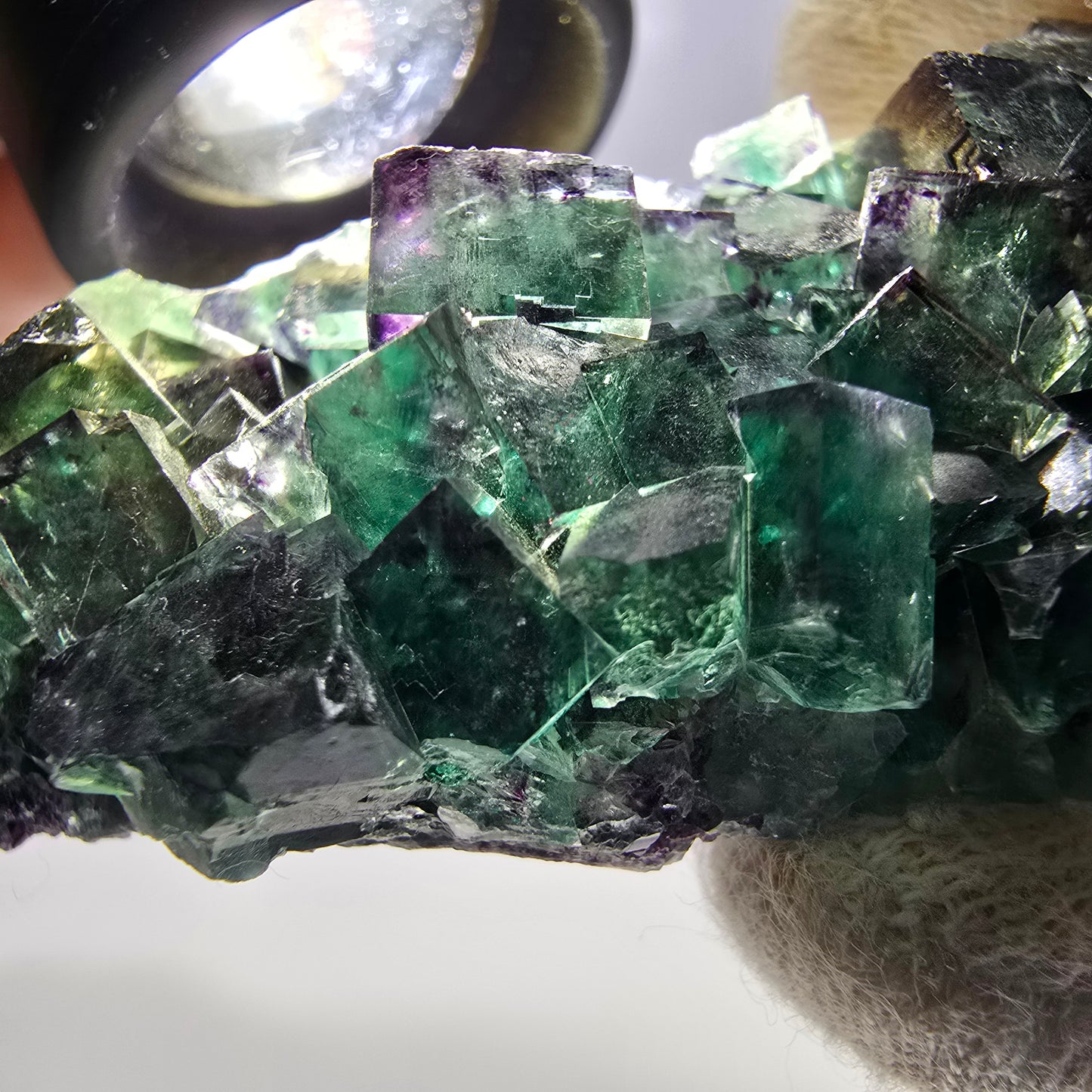 Rare spécimen de cube de fluorite fantôme, vert violet Okorusu Namibie 76*35*19mm
