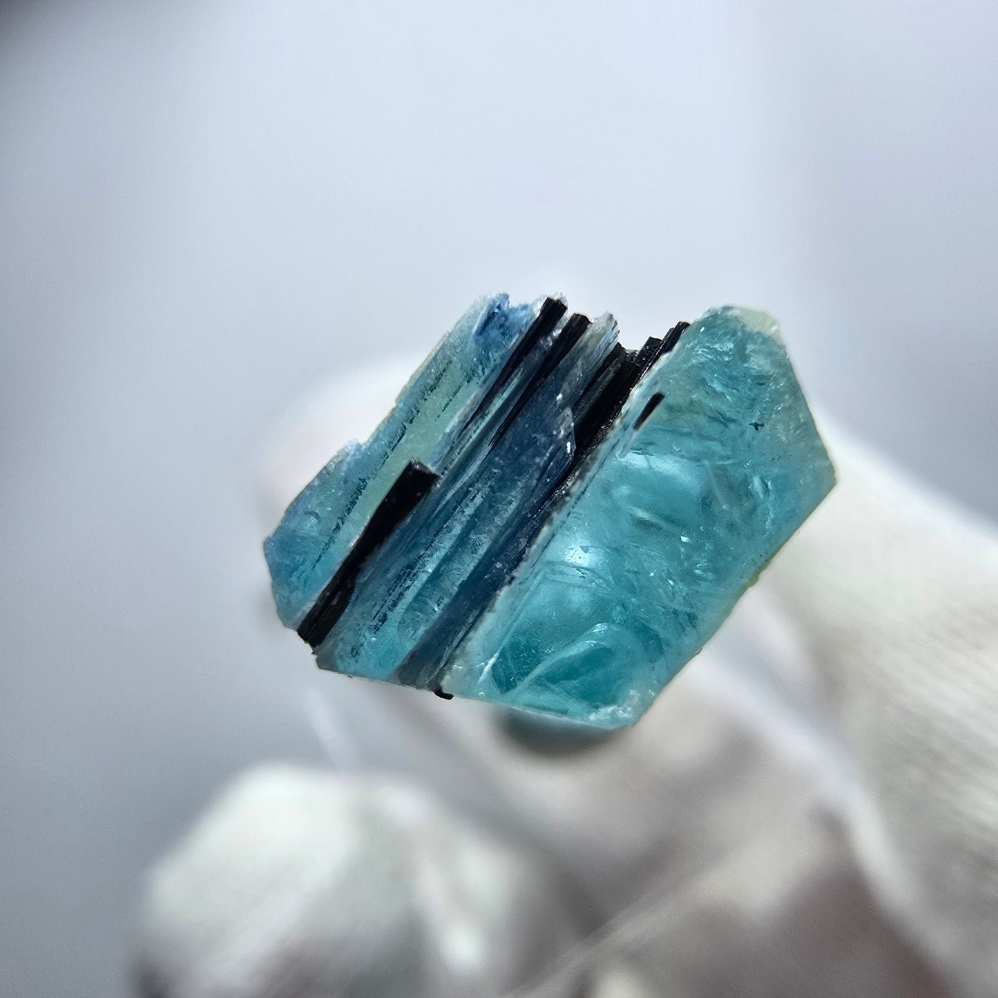 Seltener Aquamarin X mit Hyalit, Schörl Turmalin Erongo, Namibia 45*10*7mm