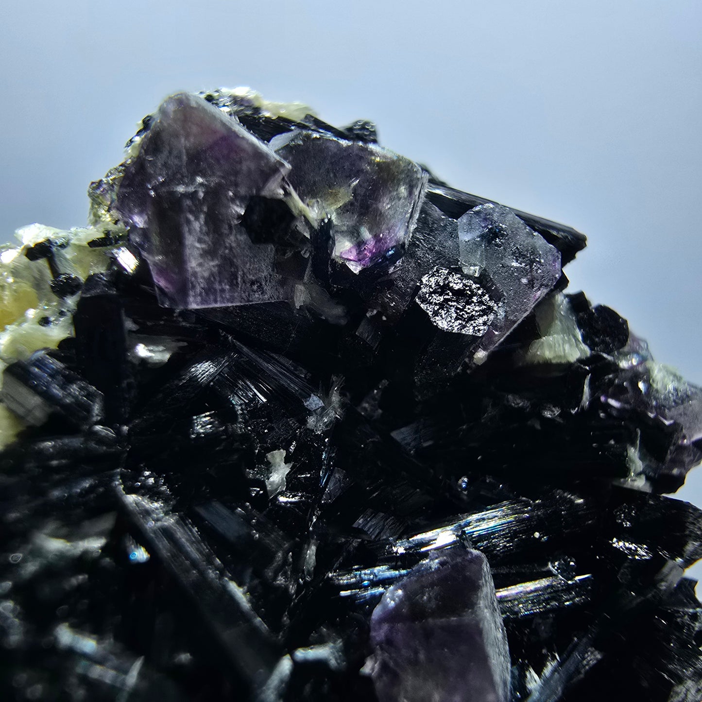 Colorful Phantom Fluorite Cubes Schorl Tourmaline Muscovite Erongo, Namibia 60*52*41mm