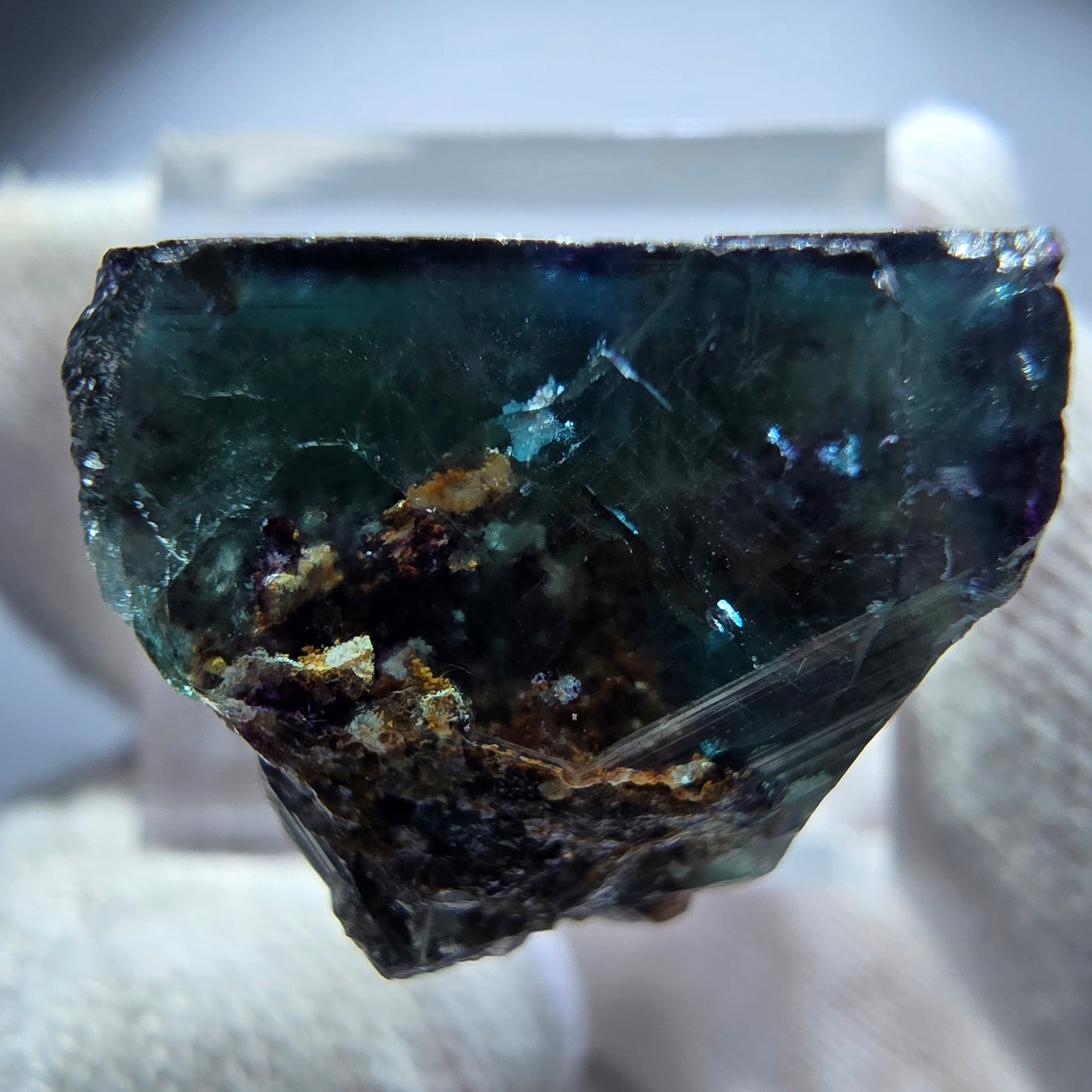Spécimen rare de cube de fluorite fantôme zonal vert violet Okorusu, Namibie 29*25*16mm
