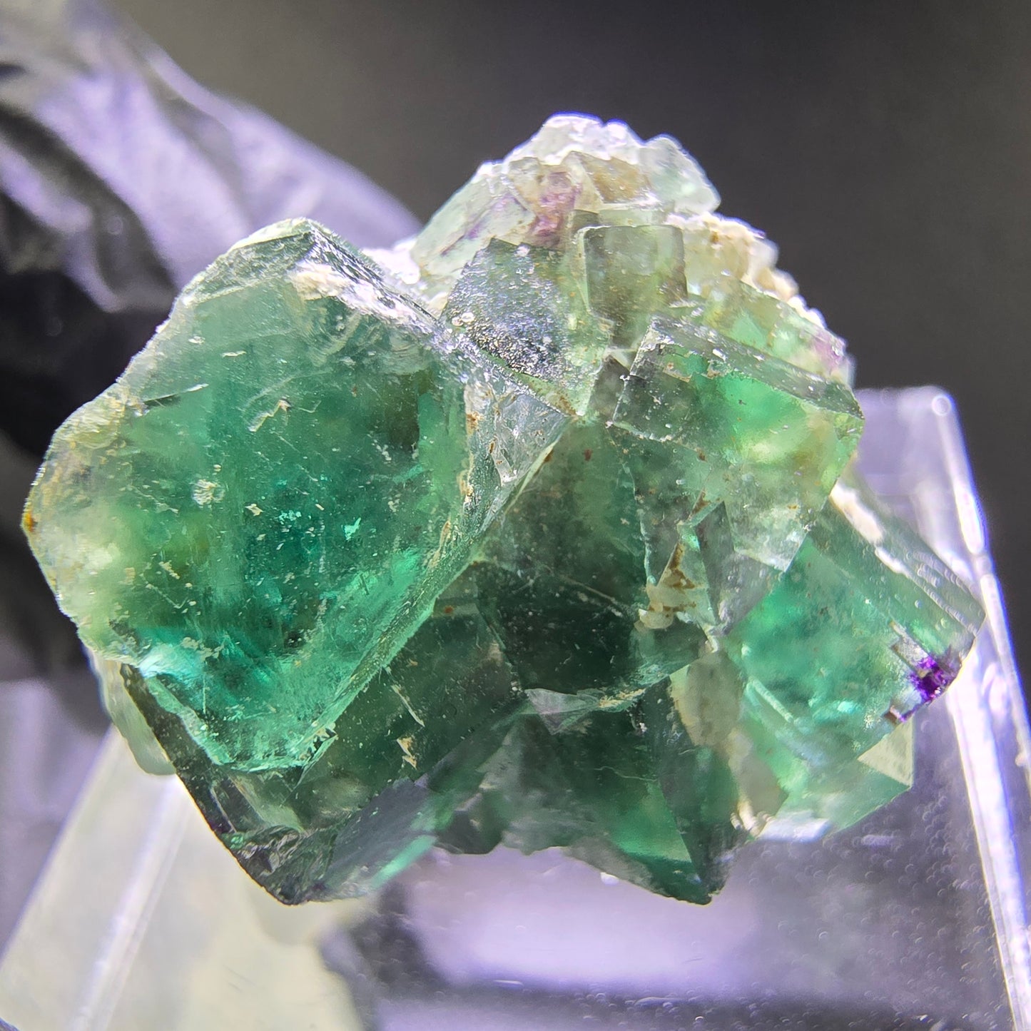 Sehr klare Phantom Fluorit XX Würfel Stufe grün 25*18*15mm aus Okorusu, Namibia