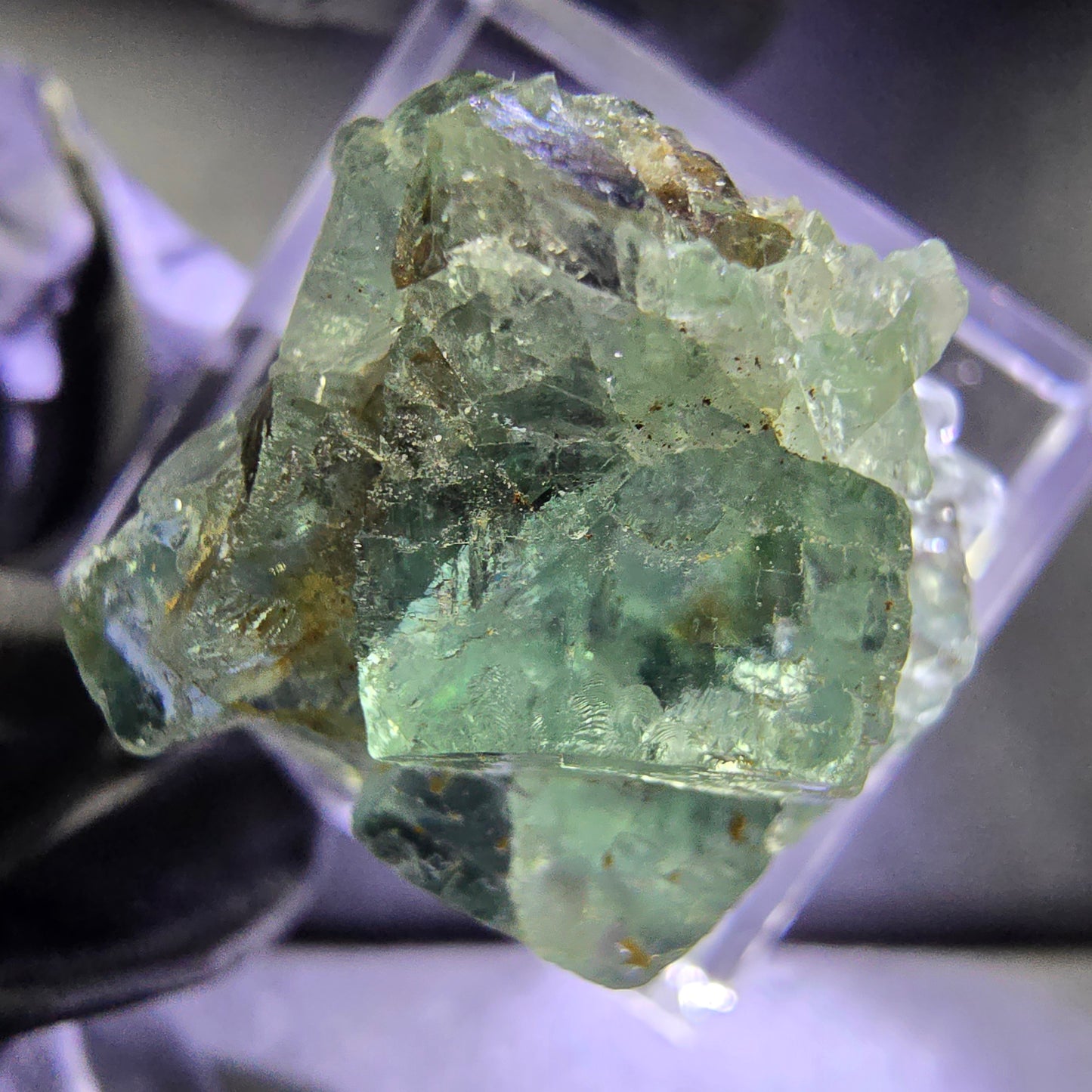 Klare Phantom Fluorit XX Würfel Stufe grün lila 23*19*17mm aus Okorusu, Namibia