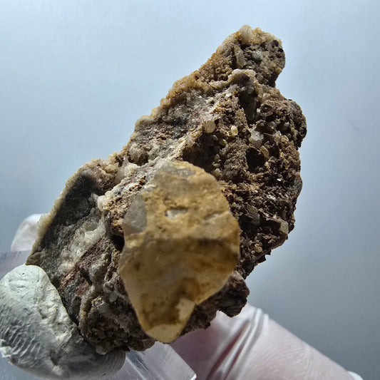 Seltene Calcit X auf Matrix Kristall Spitze, gelb Erongo, Namibia 51*27*24mm #13090