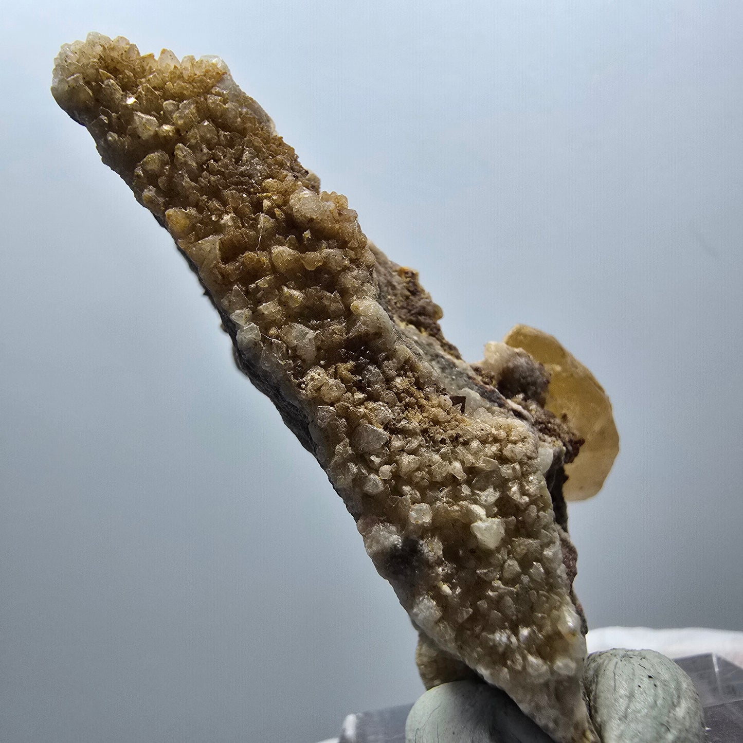 Seltene Calcit X auf Matrix Kristall Spitze, gelb Erongo, Namibia 51*27*24mm #13090
