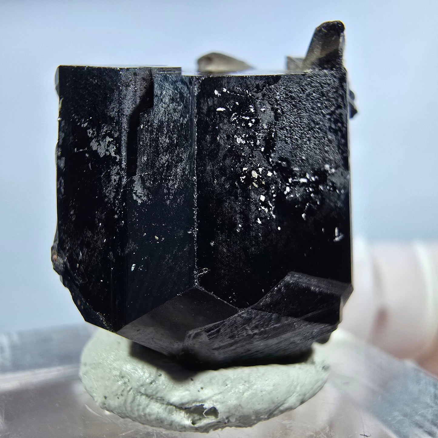 Symmetrische Schörl Turmalin, Rauchquarz Stufe Erongo, Namibia 23*22*19mm #13217