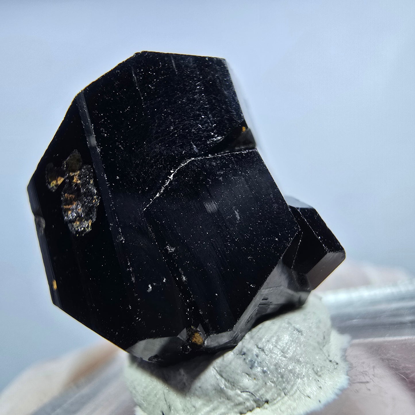 Symmetrische Schörl Turmalin Stufe Erongo, Namibia 19*16*16mm #13220