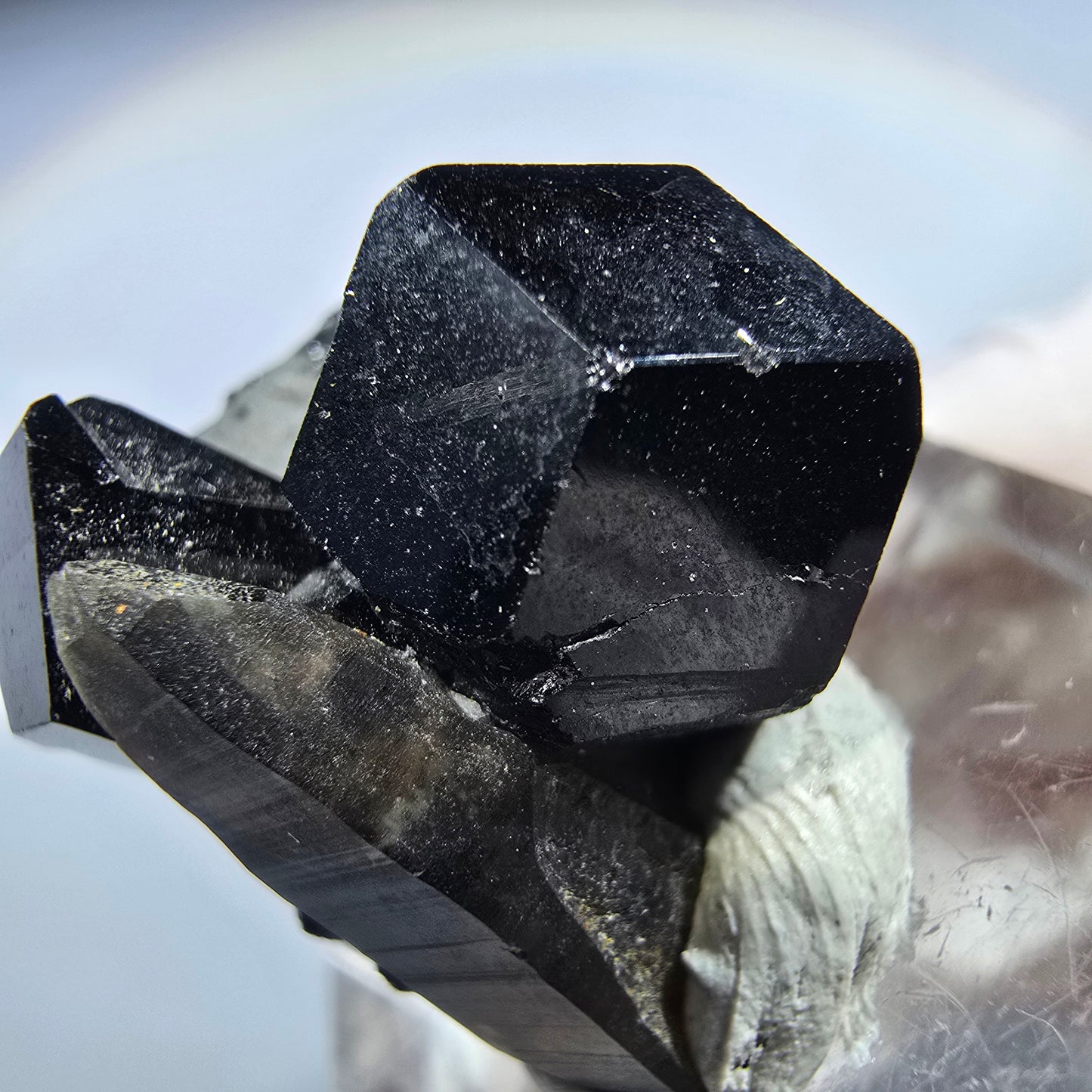 Symmetrische Schörl Turmalin, Rauchquarz Stufe Erongo, Namibia 22*19*13mm #13227