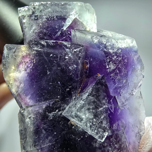 Seltene Phantom Fluorit Würfel Stufe, lila weiß Okorusu, Namibia 68*34*25mm #13279