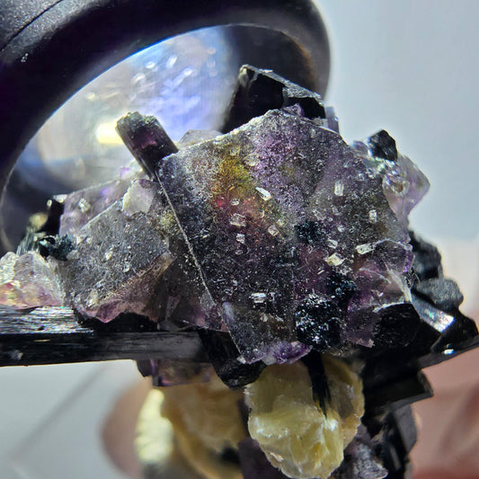 Bunte Phantom Fluorit, Schörl Turmalin, Hyalit Opal, Muskovit Erongo Namibia 38*29*21mm #13332