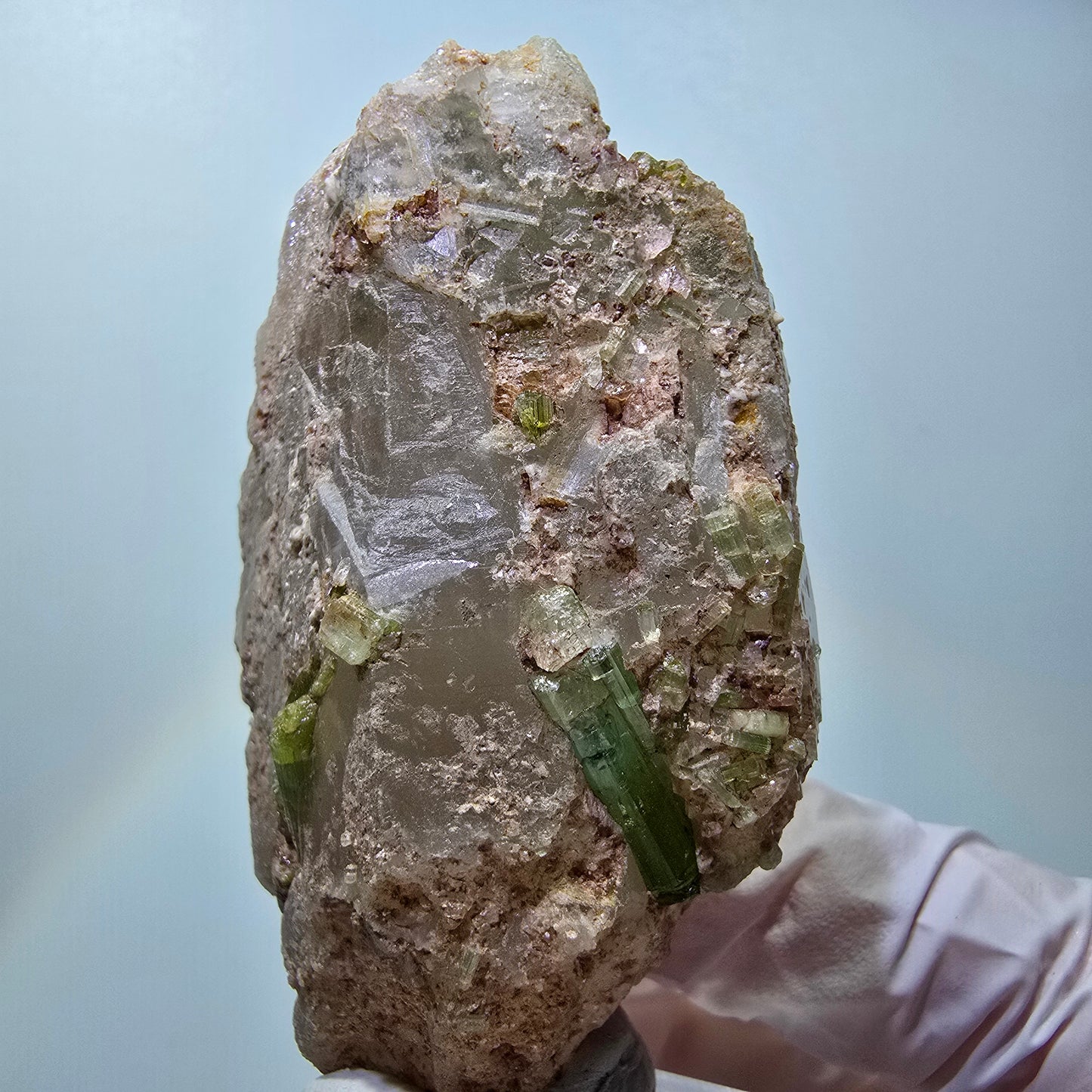 Seltene Turmalin, Verdelith, Elbait auf Quarz Stufe Karibib, Erongo, Namibia 64*40*27mm #13387