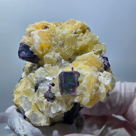 Seltene Phantom Fluorit Würfel, Schörl Turmalin, Muskovit Erongo, Namibia 47*37*32mm #13406