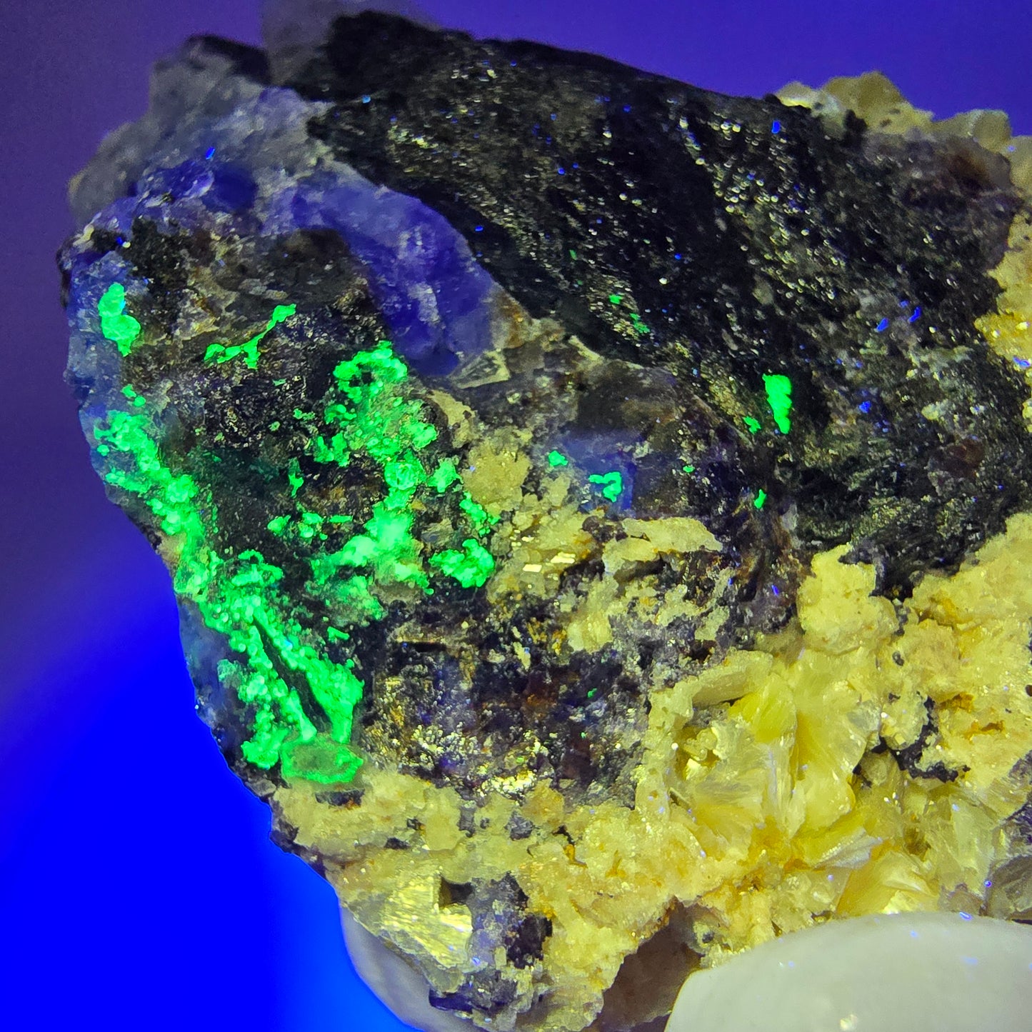 Phantom Fluorit, Schörl Turmalin, Hyalit, Rauchquarz, Muskovit Erongo, Namibia 58*44*28mm #13411