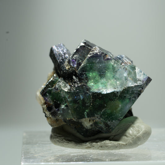Phantom Fluorit Würfel, Schörl Turmalin, Muskovit Erongo, Namibia 12*9*8mm #13518