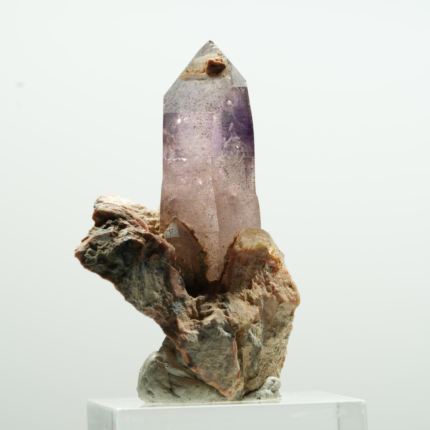 Seltene Phantom Amethyst mit Eisen Spitze auf Matrix Brandberg, Namibia 44*29*26mm #13610