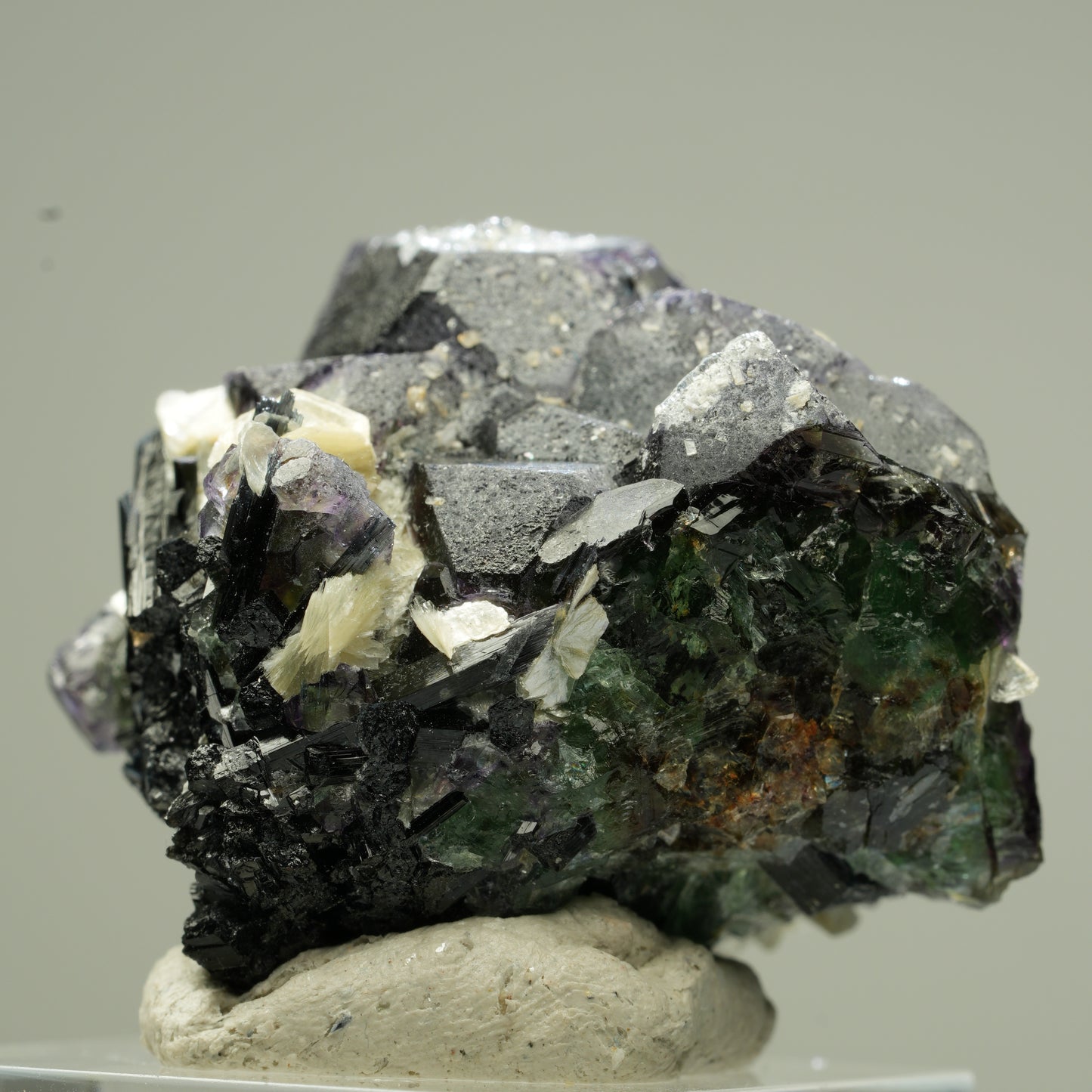 Bunte Phantom Fluorit, Schörl Turmalin, Hyalit Opal, Muskovit Erongo, Namibia 35*33*29mm #13833