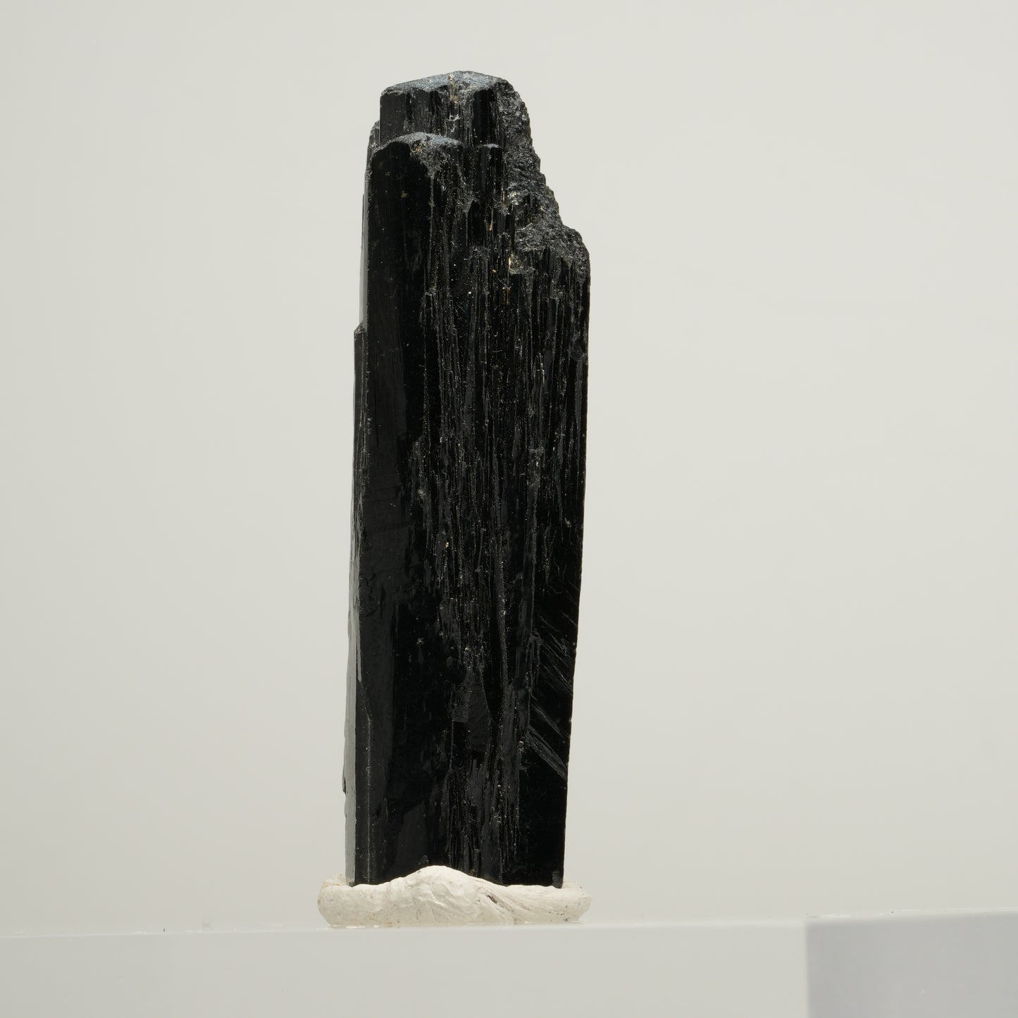 Schöner Schörl Turmalin X Kristall, länglich Erongo, Namibia 55*14*13mm #13940
