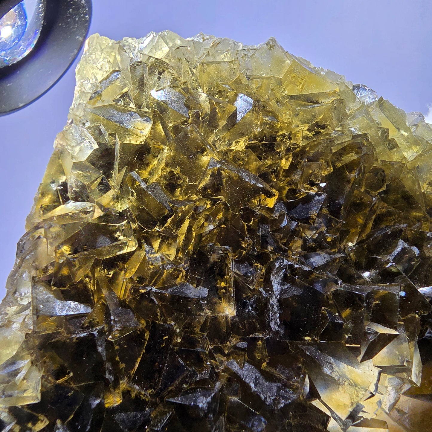 Grand spécimen de cube de fluorite fantôme, poche jaune miel, Okorusu, Namibie, 98 x 80 x 16 mm