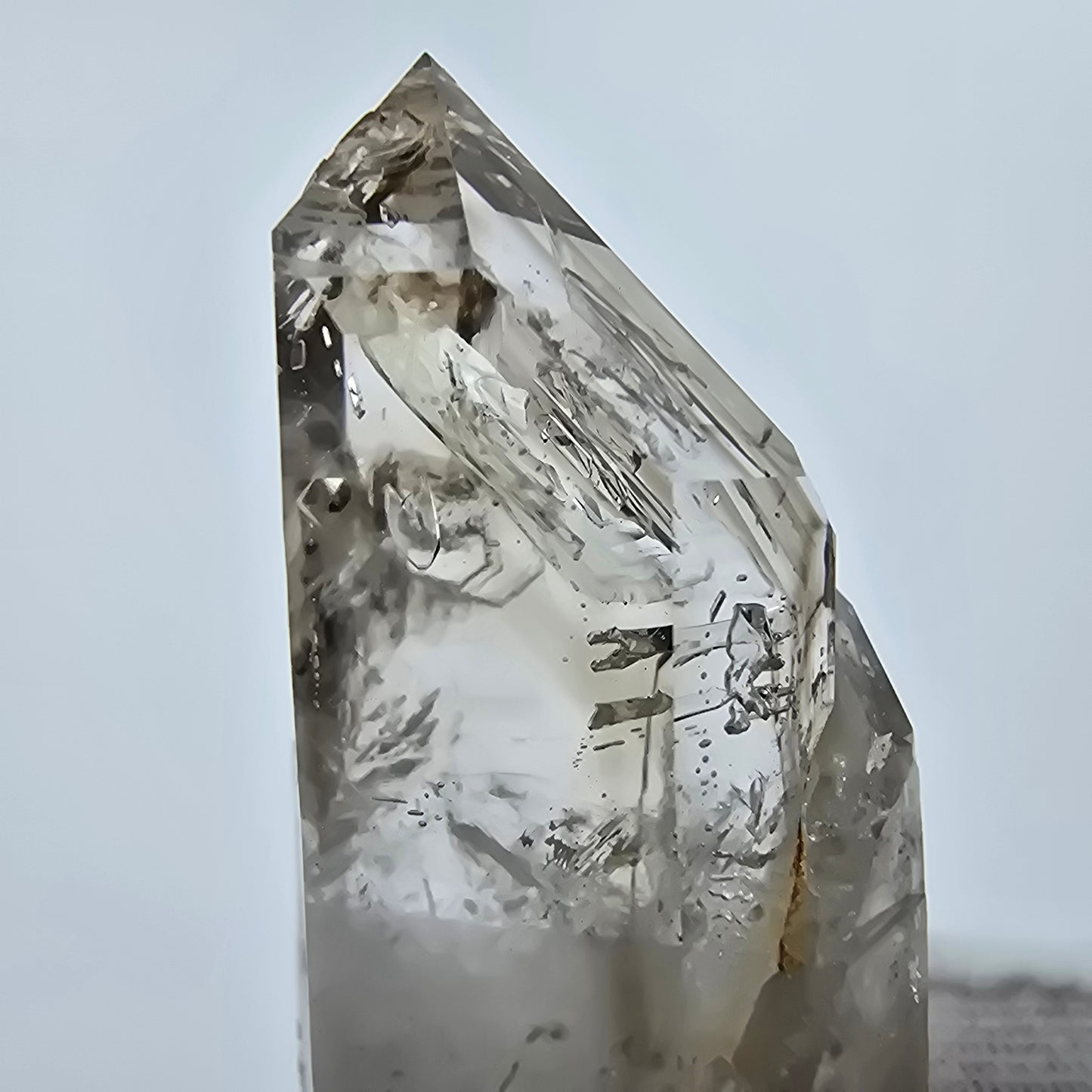 Enhydro Phantom Rauchquarz Spitzen 1x Blase Goboboseb, Namibia 43*22*17mm