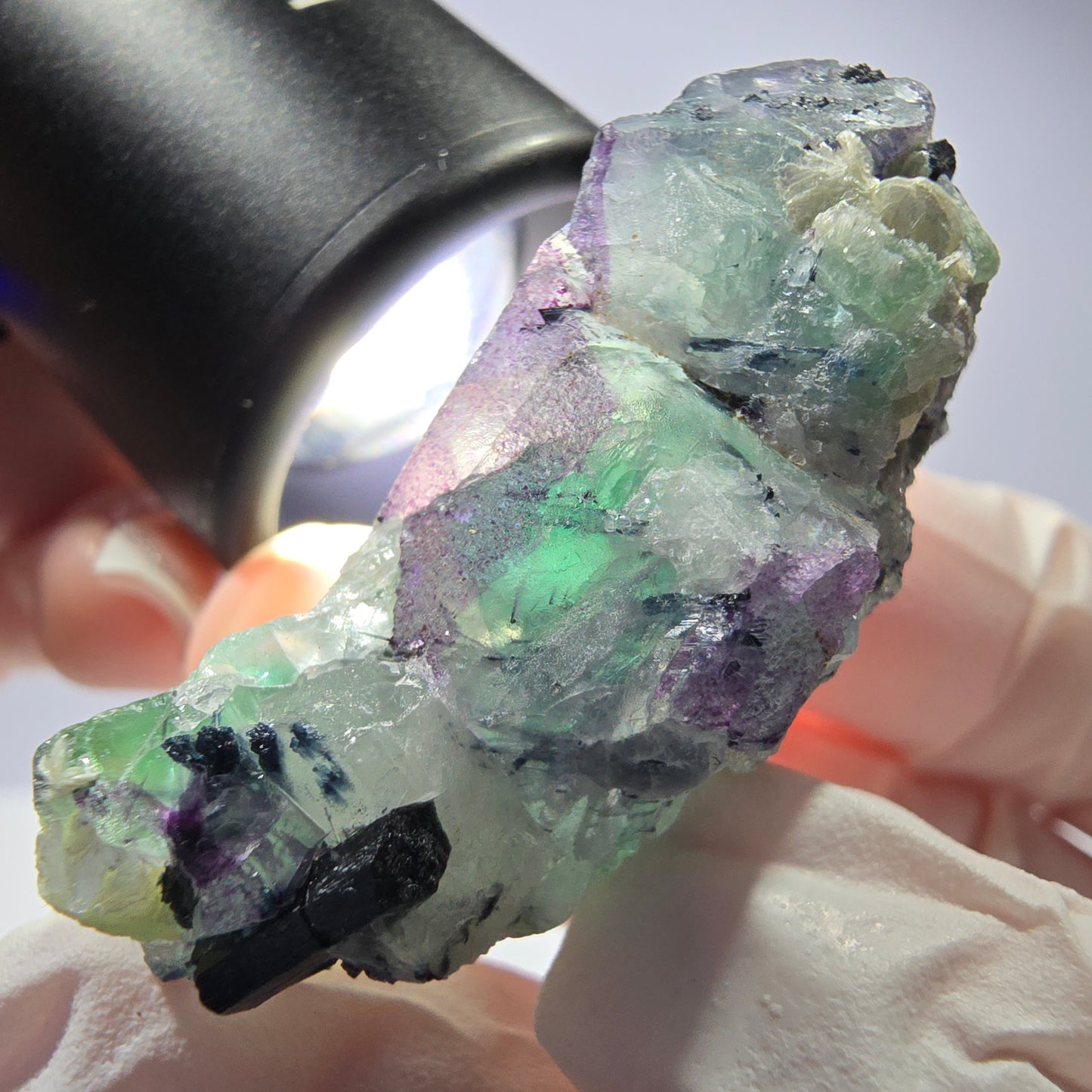 Cube de fluorite fantôme, zonal, muscovite, spécimen de tourmaline Schorl, Erongo, Namibie, 40 x 27 x 17 mm