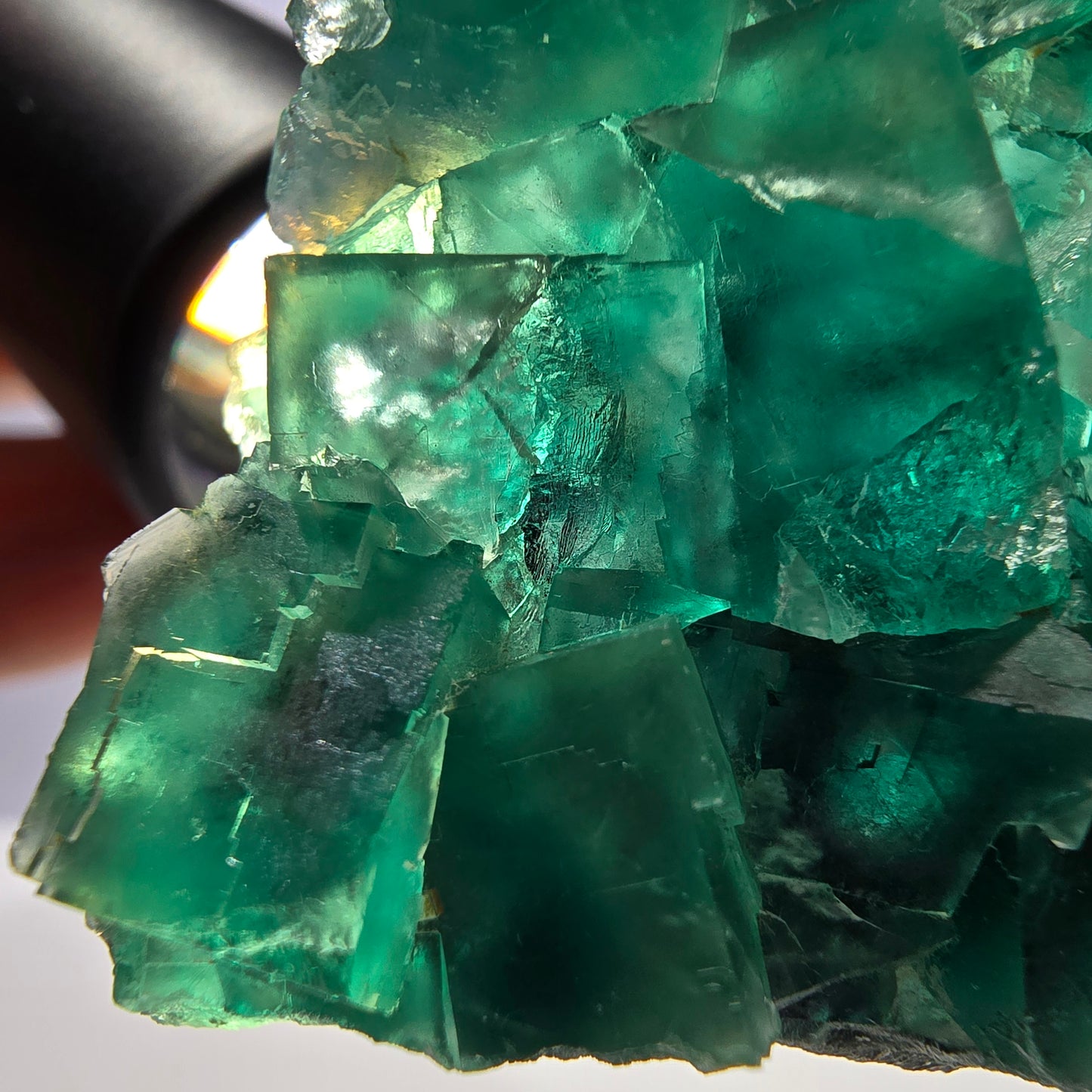 Cube de fluorite fantôme parqueté vert violet Okorusu Namibie 60*54*15mm