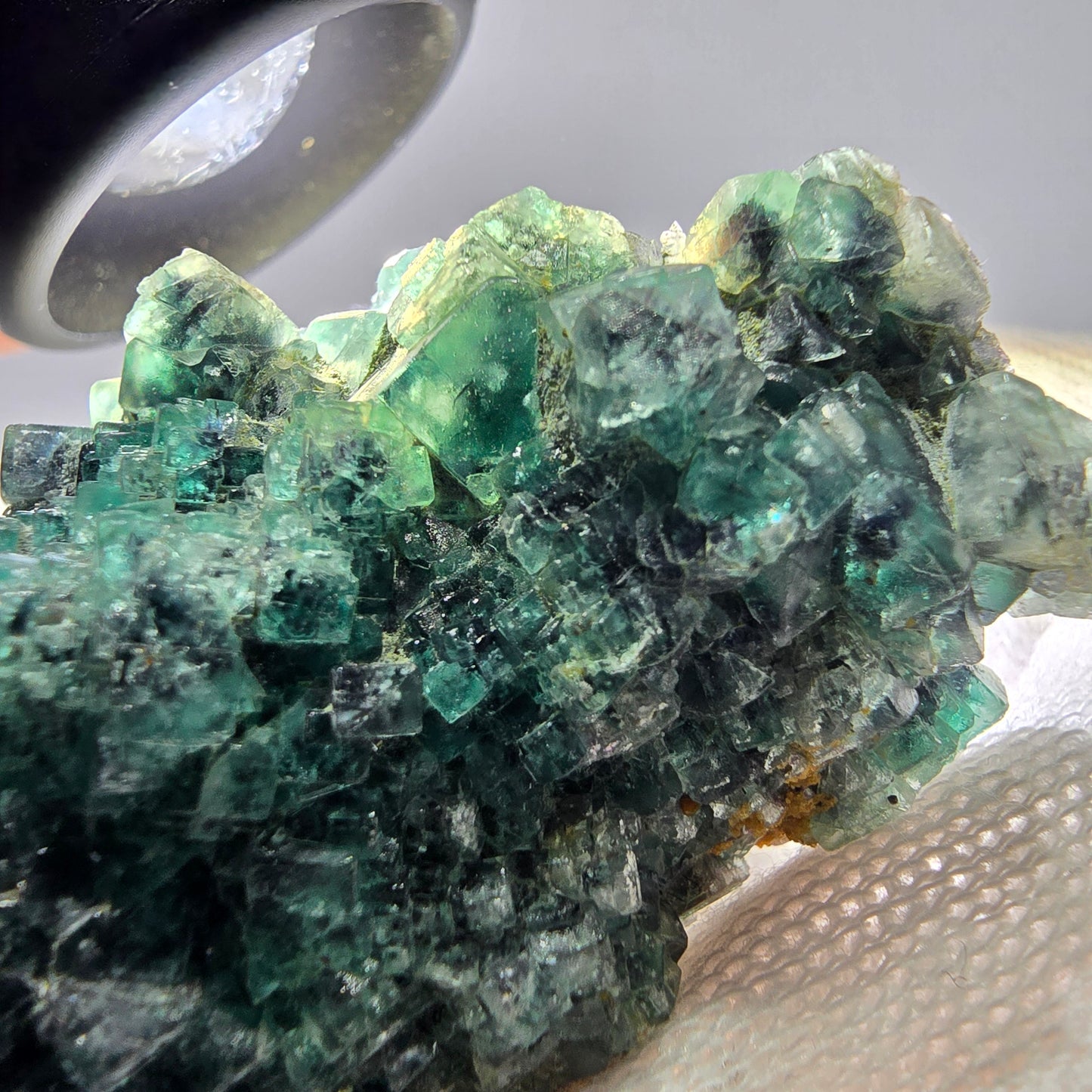 Cube de fluorite fantôme zonal, spécimen de tourmaline Schorl, Erongo, Namibie, 72 x 33 x 31 mm