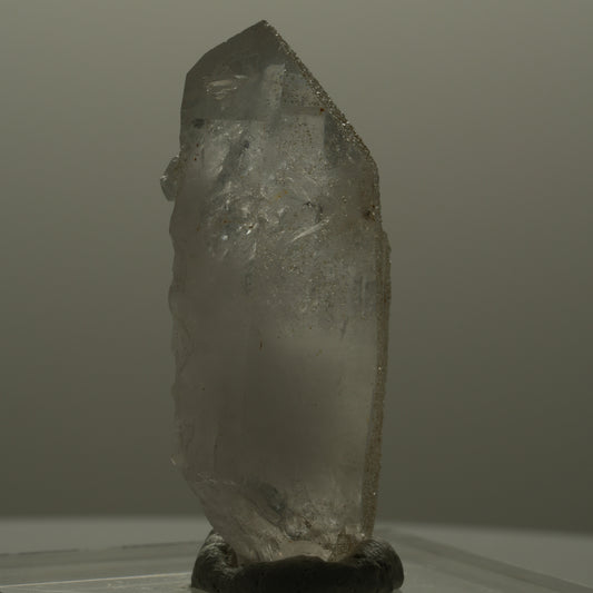 Glitzernde Rauchquarz Spitze mit Analcim Streep Mine, Goboboseb, Namibia 24*10*7mm #14097