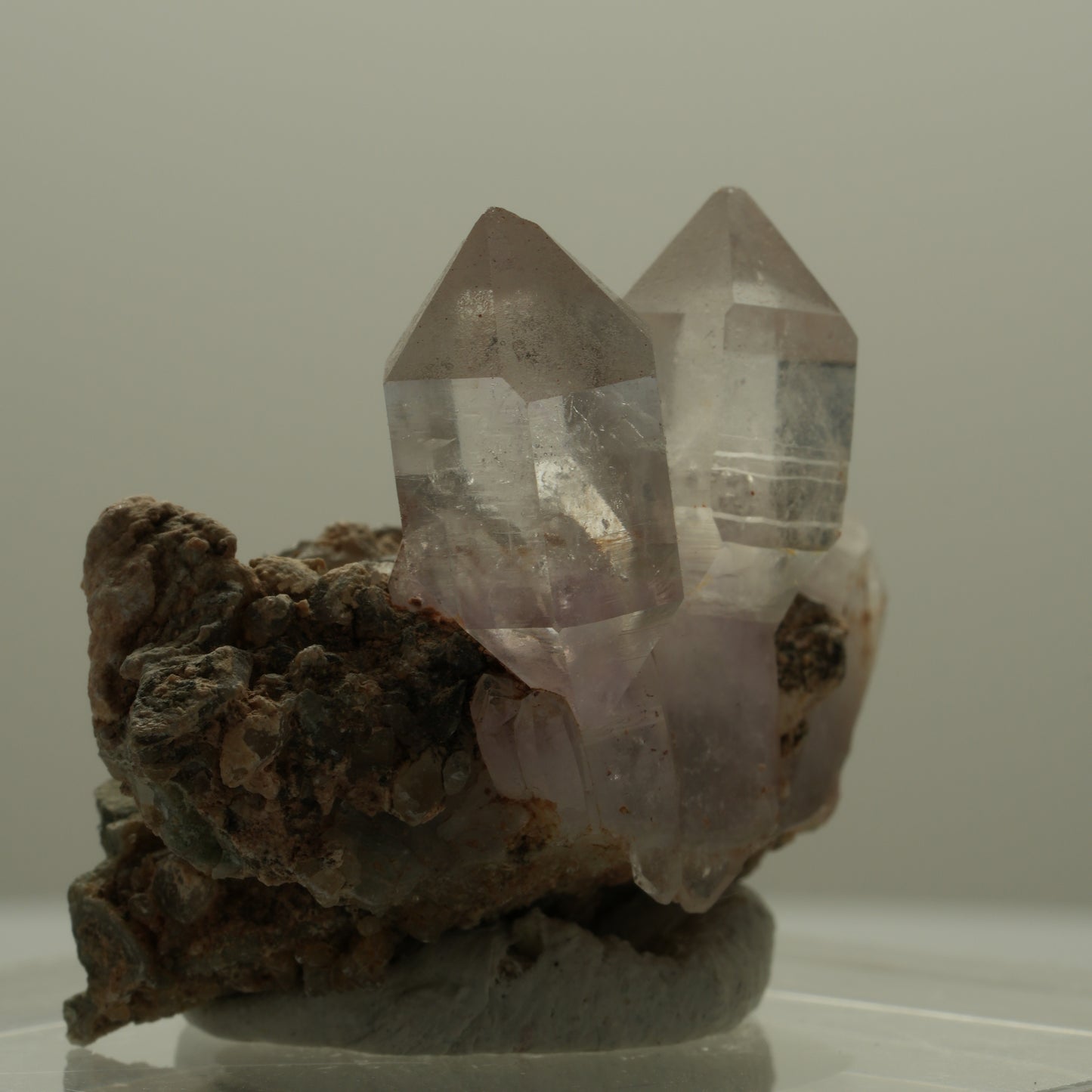 Klare Skelett Phantom Amethyst Zepter auf Matrix Goboboseb, Namibia 39*29*27mm #14114