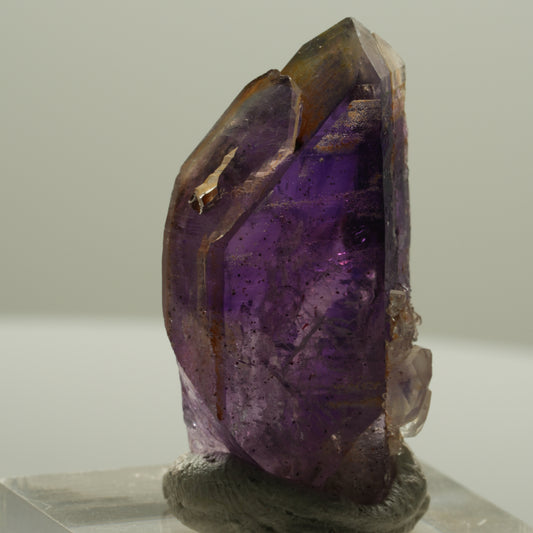 Seltene Phantom Skelett Amethyst mit Eisen Spitze Brandberg, Namibia 33*17*10mm #14134