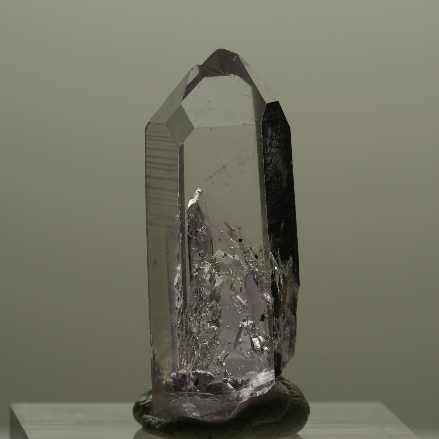 Klare Lemurian Phantom Amethyst Spitze Streep Mine, Goboboseb, Namibia 29*11*9mm #14149