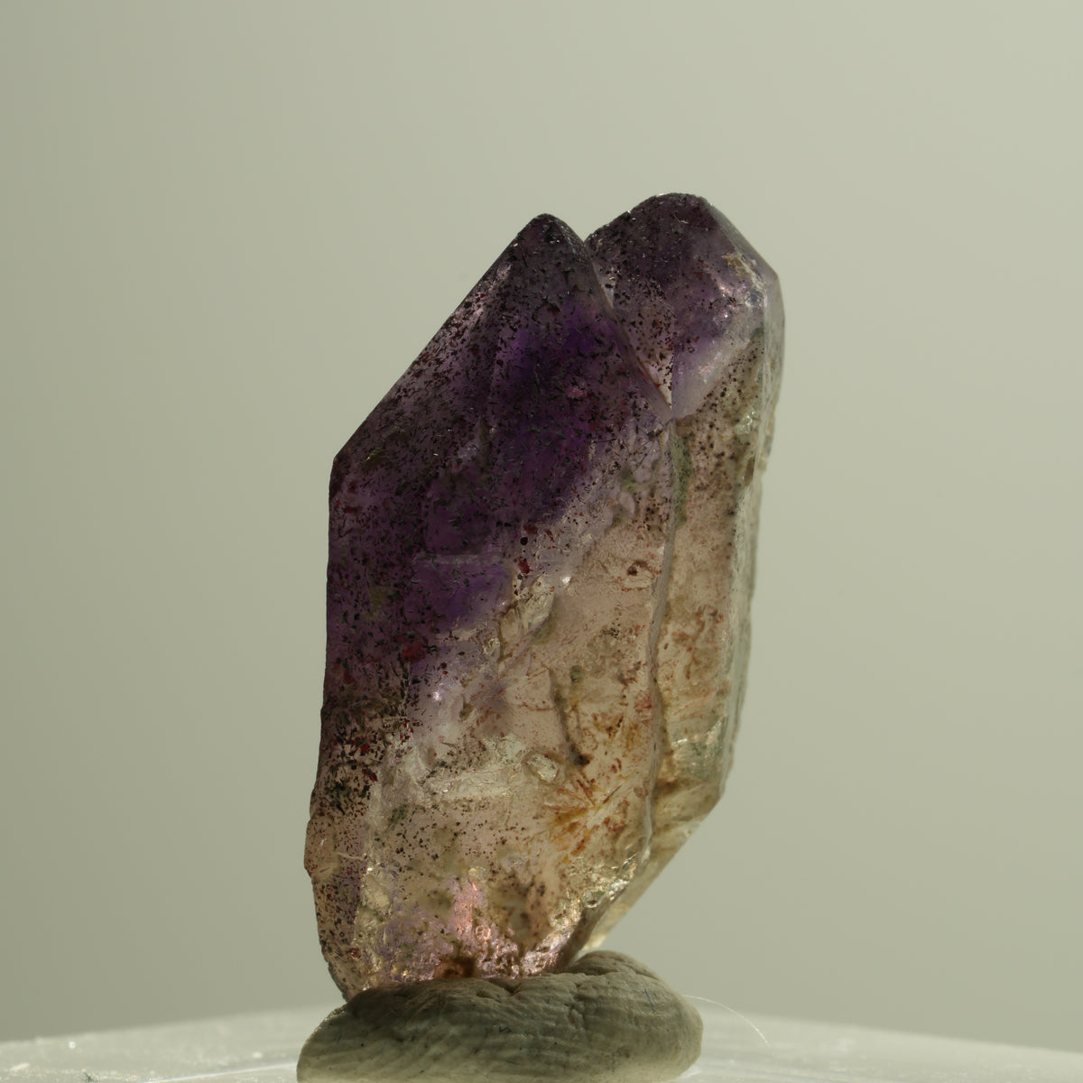 Seltene Phantom Skelett Amethyst DT mit Eisen Spitze Brandberg, Namibia 25*15*9mm #14188