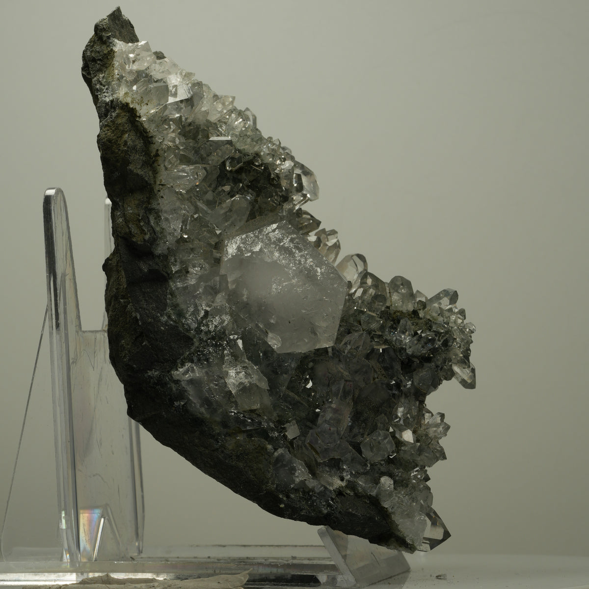 XL Harlekin Starburst Quarz, Amethyst, Epidot auf Matrix Streep Mine, Namibia 134*73*75mm #14493