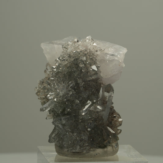 Quartz étoilé sur matrice, mine Streep, Goboboseb, Namibie 34*33*28mm #14539
