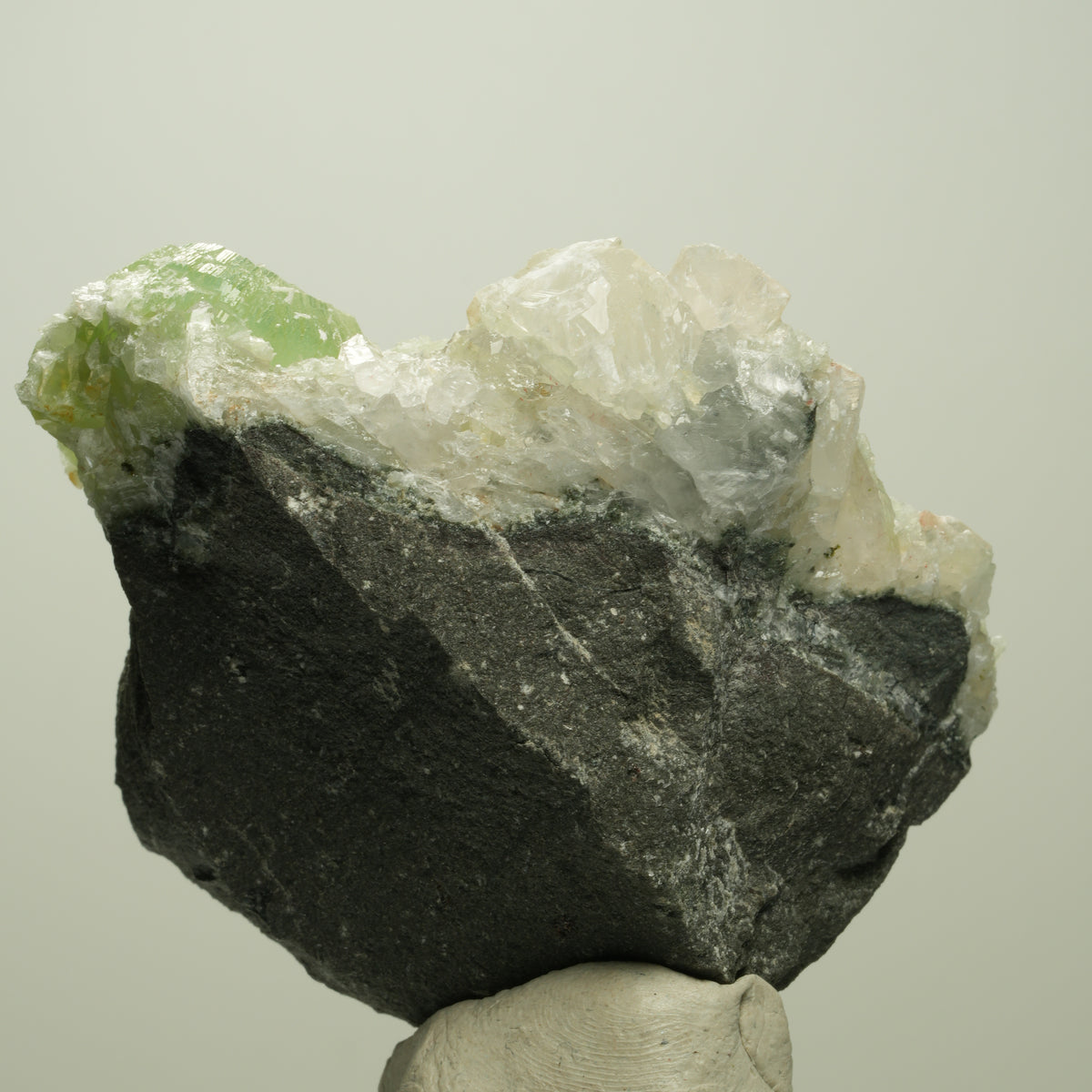Quarz, Prehnit, Calcit, Analcim, Epidot auf Matrix Streep Mine, Namibia 73*62*39mm #14683