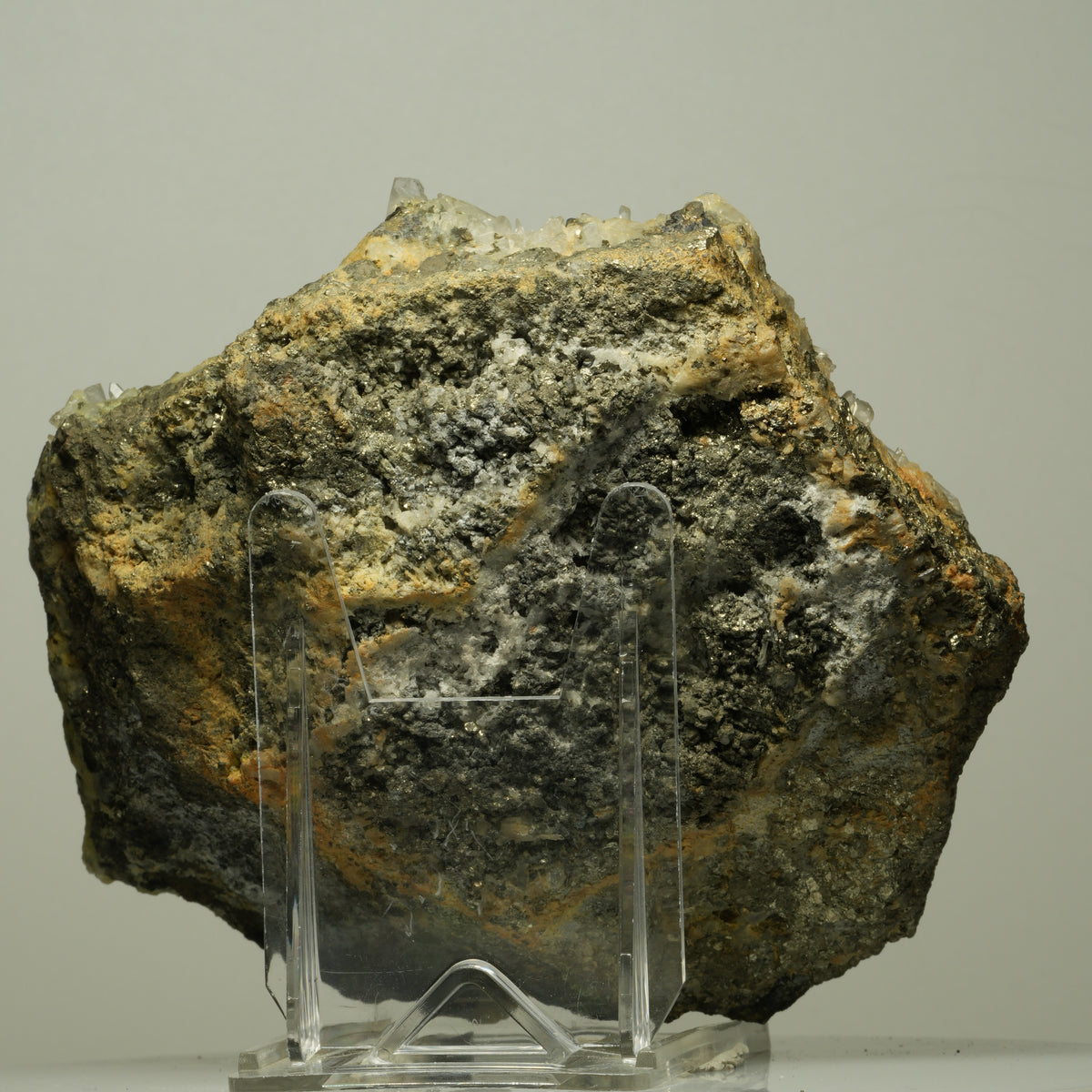 XL Bergkristall-Stufe mit Pyrit und dunklen Erzkristallen Unbekannt 146*134*69mm #14722