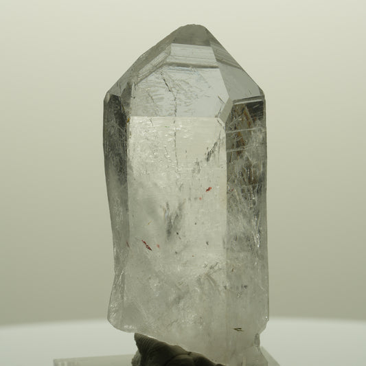 Harlekin Lemurian Phantom Amethyst mit Epidot Streep Mine, Goboboseb, Namibia 48*22*14mm #14765