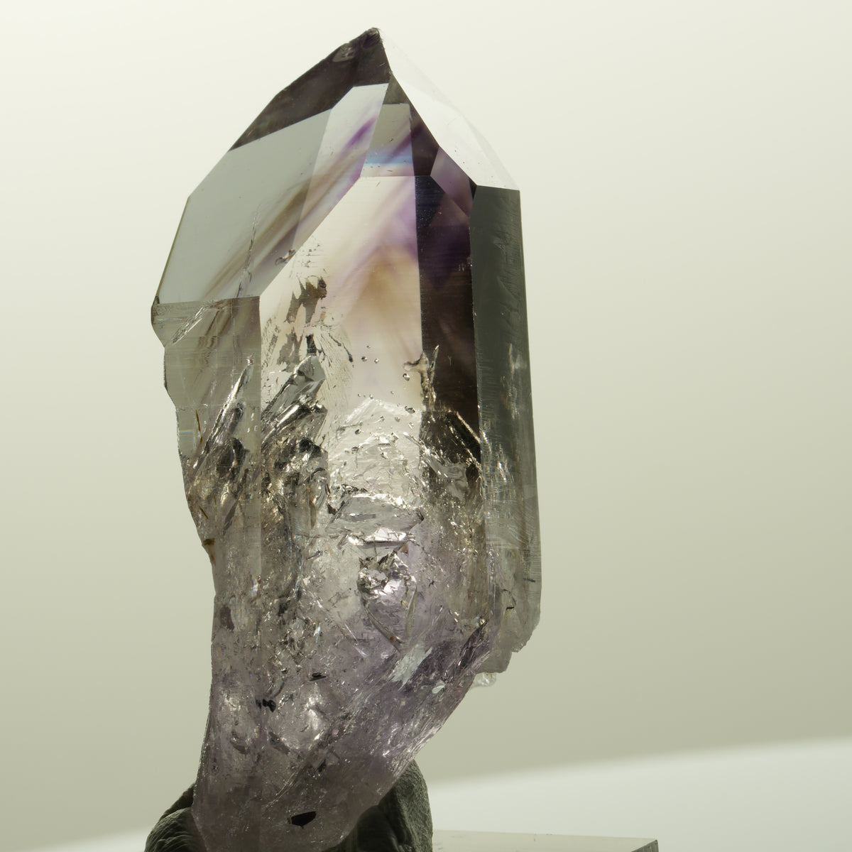Harlekin Lemurian Phantom Amethyst Spitze Streep Mine, Goboboseb, Namibia 49*21*18mm #14859