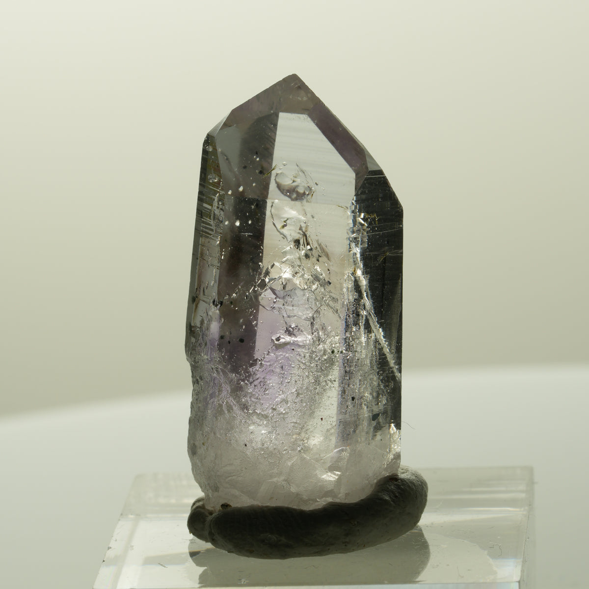 Harlekin Lemurian Phantom Amethyst mit Analcim Streep Mine, Goboboseb, Namibia 33*15*14mm #14871